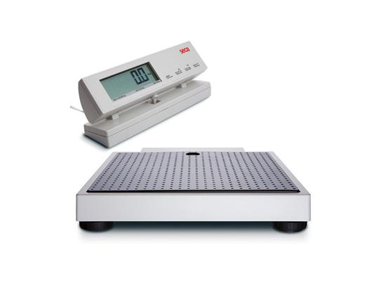 Медицинские весы напольные Seca 869 (с выносным кабельным дисплеем)